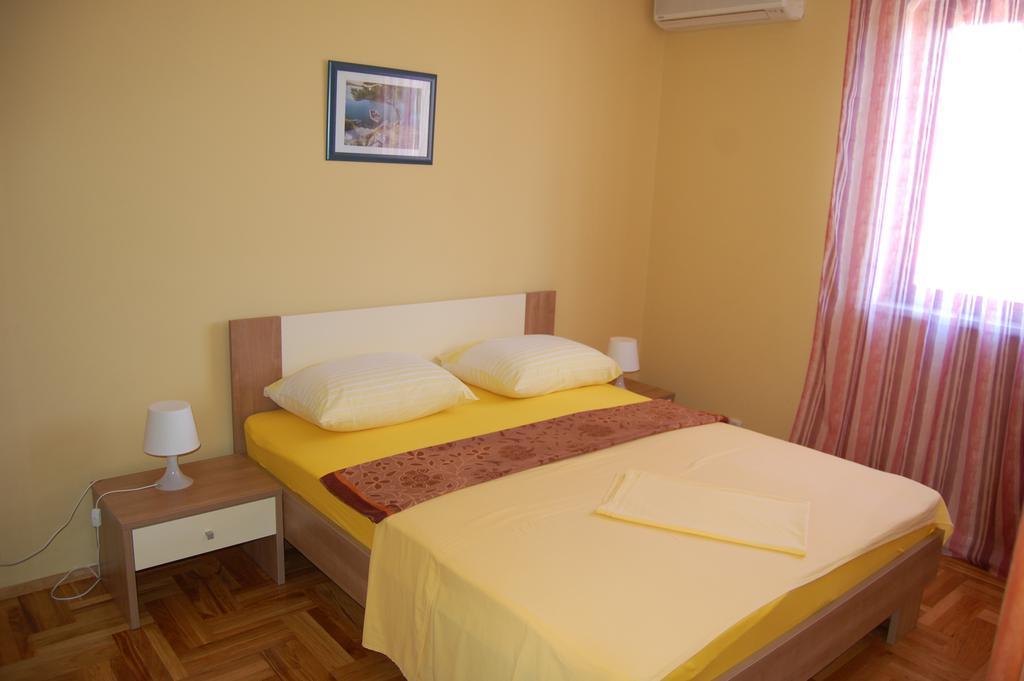 Apartments Bojanic Vodice Cameră foto