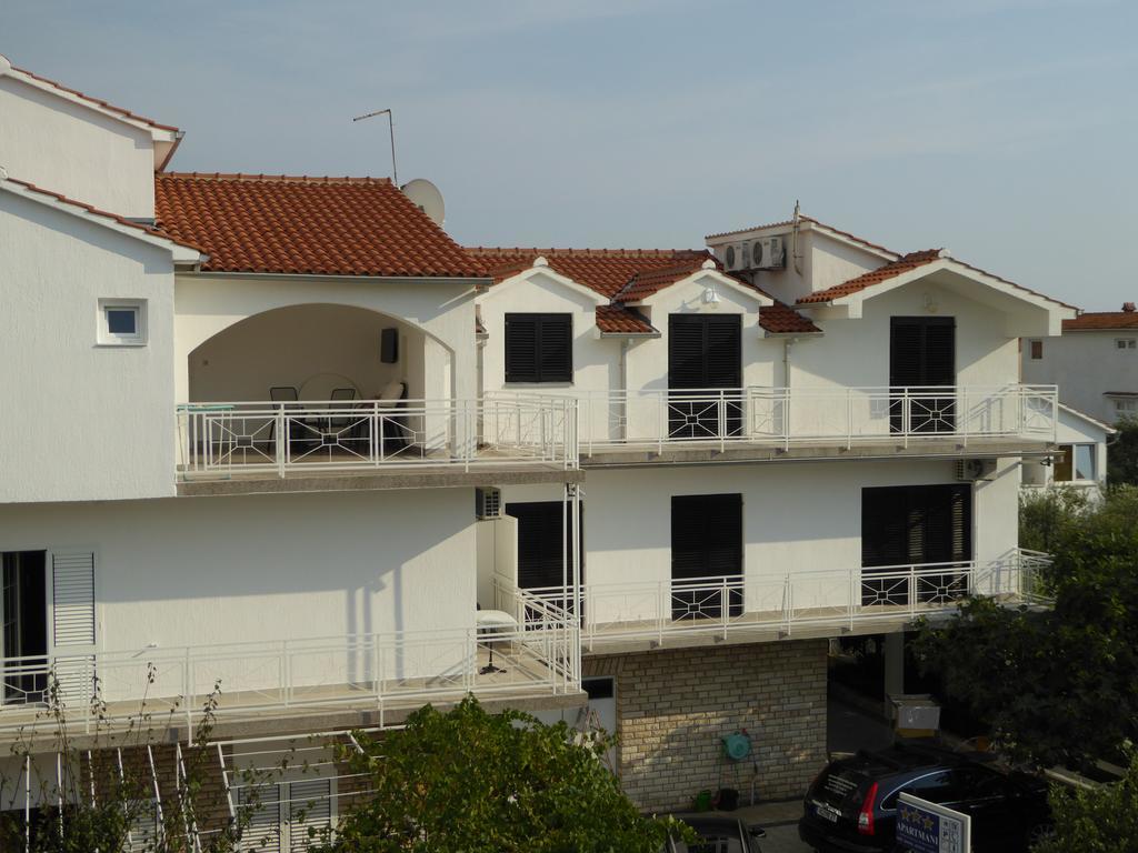 Apartments Bojanic Vodice Exterior foto