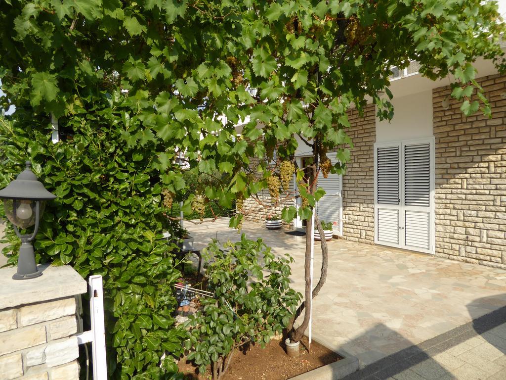 Apartments Bojanic Vodice Exterior foto