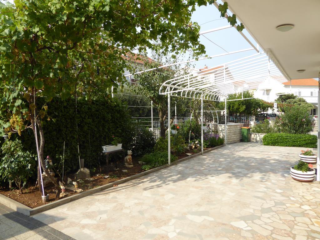 Apartments Bojanic Vodice Exterior foto