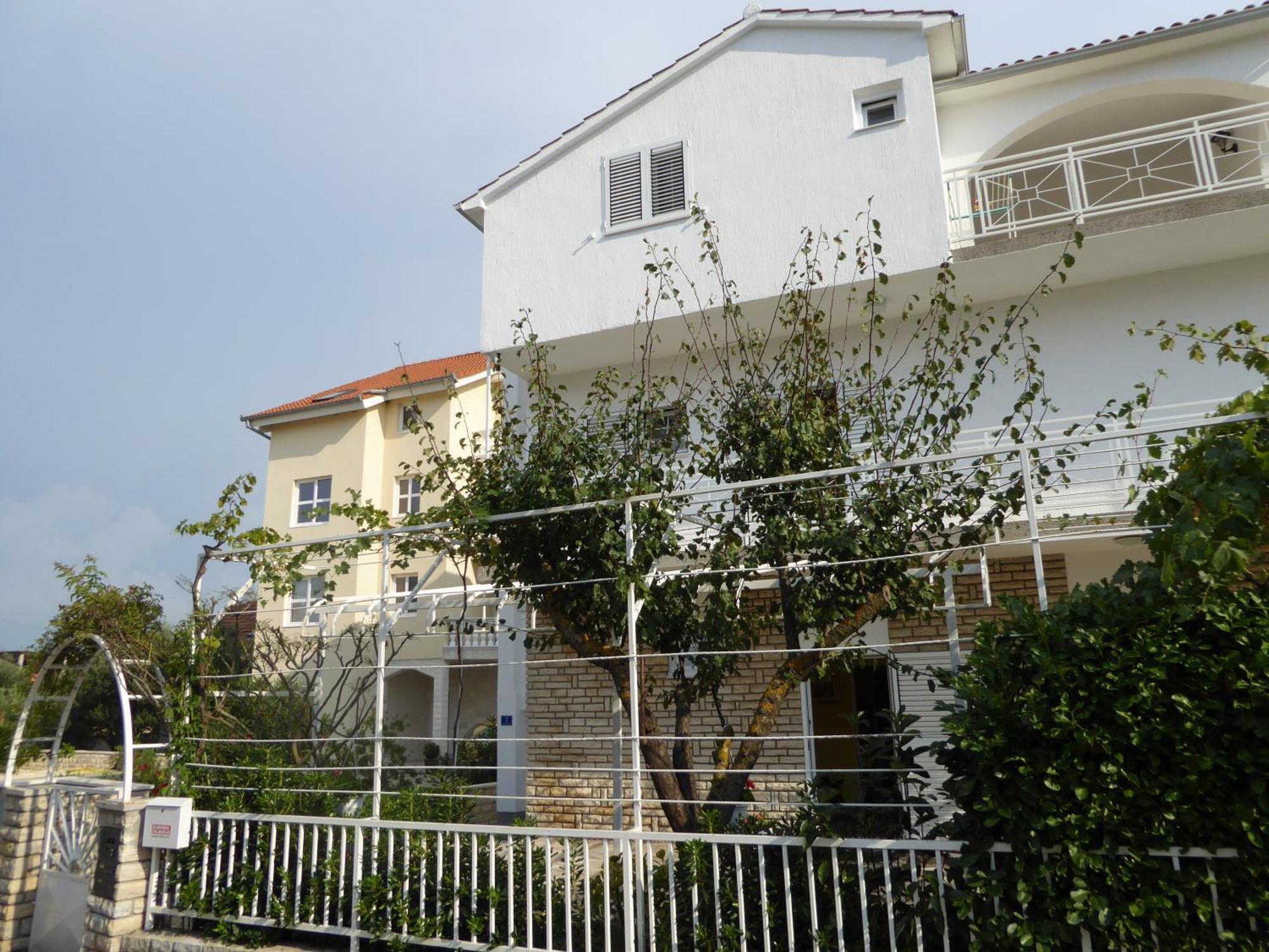 Apartments Bojanic Vodice Exterior foto